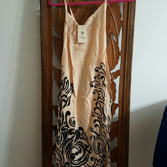 Summer dress - Picture 7 of 8